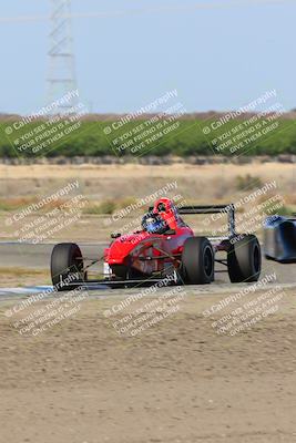 media/Apr-30-2022-CalClub SCCA (Sat) [[98b58ad398]]/Group 6/Race (Outside Grapevine)/